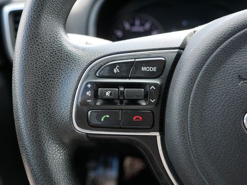 Certified 2019 Kia Sportage LX w/ LX Popular Package FWD image 31