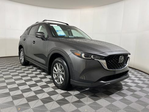 Used 2022 MAZDA CX-5 AWD 2.5 S w/ Preferred Package image 6