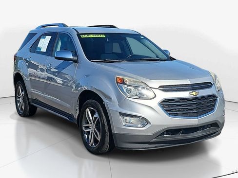 Used 2017 Chevrolet Equinox Premier FWD image 3