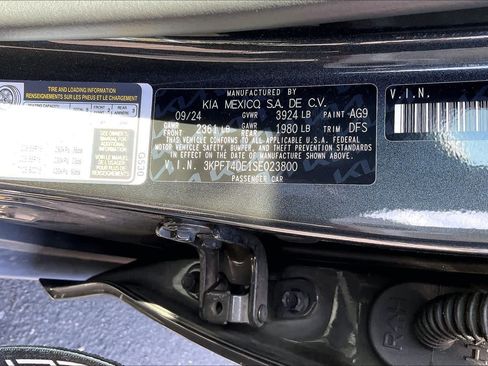 Used 2025 Kia K4 FWD image 34
