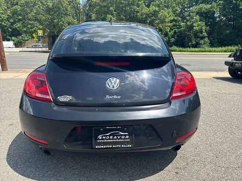 Used 2012 Volkswagen Beetle 2.0T FWD image 5