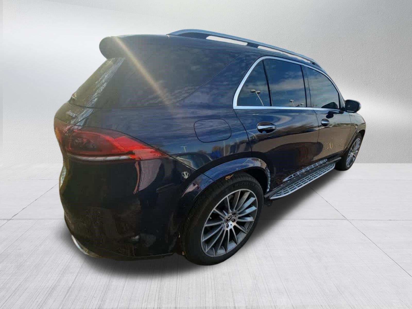 Used 2021 Mercedes-Benz GLE 580 4MATIC image 4