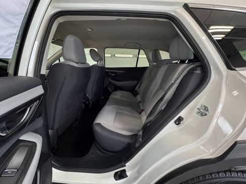 Used 2023 Subaru Outback Premium AWD/4WD image 19