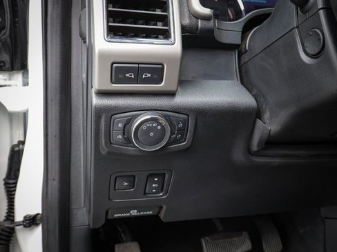 Used 2020 Ford F450 Lariat w/ Lariat Ultimate Package image 21