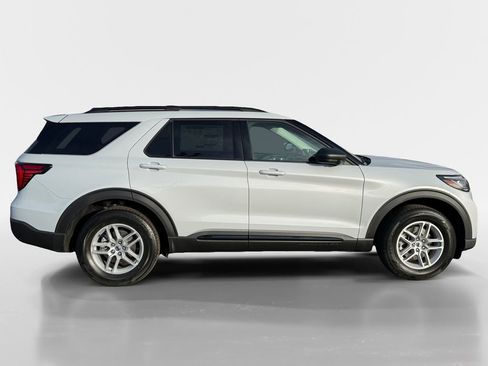 New 2026 Ford Explorer Active image 36