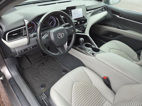 Certified 2023 Toyota Camry SE image 15