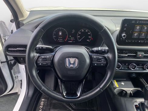 Certified 2024 Honda HR-V EX-L image 10
