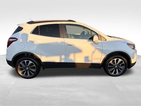 Used 2021 Buick Encore Preferred w/ Safety Package AWD/4WD image 8