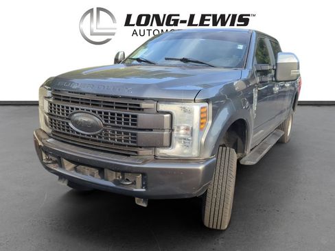 Used 2018 Ford F250 XL w/ STX Appearance Package AWD/4WD image 1