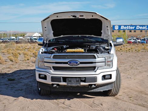 Used 2018 Ford F150 Platinum w/ Equipment Group 701A Luxury AWD/4WD image 7