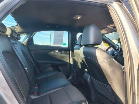 Certified 2023 Kia Forte GT-Line w/ GT-Line Technology Package image 31