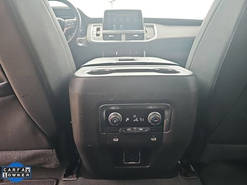 Used 2024 Chevrolet Suburban LT AWD/4WD image 35