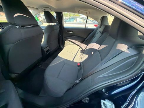 Used 2021 Toyota Corolla LE w/ Carpet Mat Package (TMS) FWD image 8