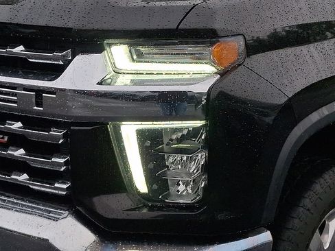 Used 2023 Chevrolet Silverado 2500 LTZ w/ Z71 Off-Road Package AWD/4WD image 9
