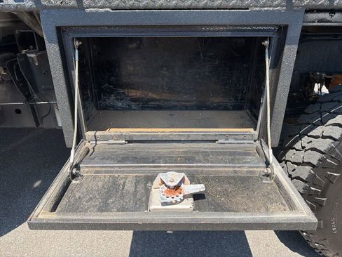 Used 2019 Ford F250 XL w/ Power Equipment Group AWD/4WD image 16