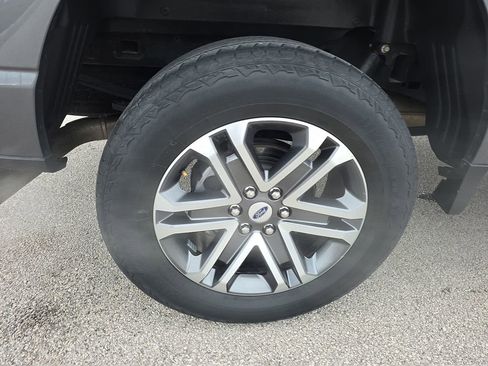 Used 2022 Ford F150 XL w/ STX Appearance Package image 13