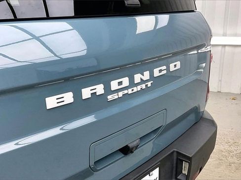 Used 2021 Ford Bronco Sport Badlands w/ Badlands Package image 9