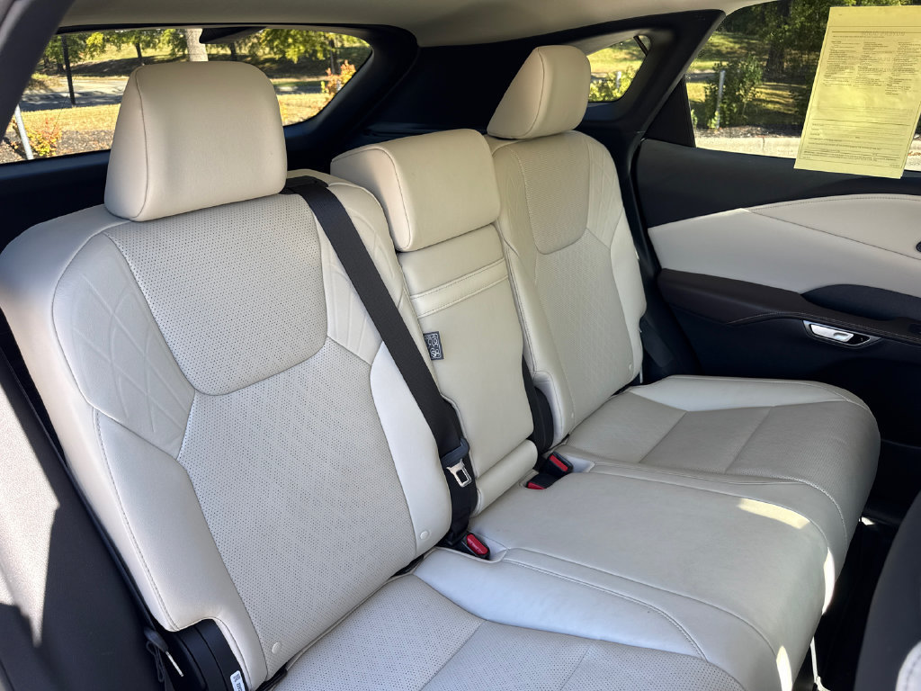 Used 2024 Lexus RX 350 Premium Plus w/ Convenience Package FWD image 34