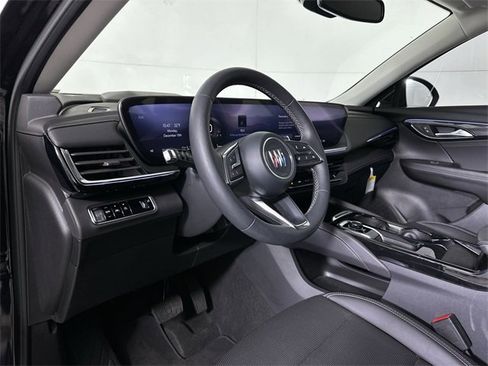 New 2025 Buick Envision Preferred image 10
