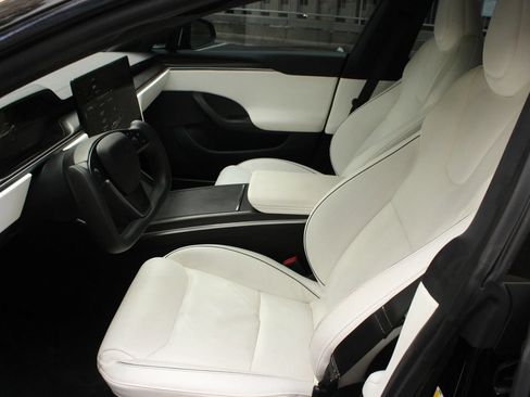 Used 2021 Tesla Model S Plaid AWD/4WD image 14