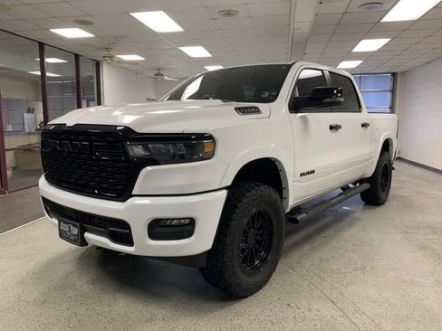 Used 2026 RAM 1500 Big Horn AWD/4WD image 6