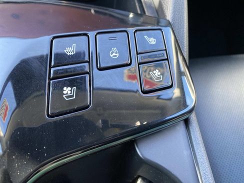 Used 2023 Kia Sportage SX Prestige image 18