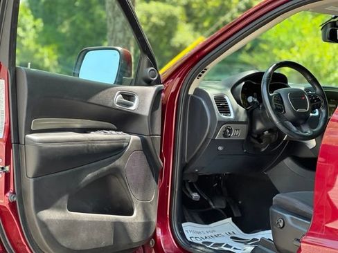 Used 2019 Dodge Durango SXT AWD/4WD image 9
