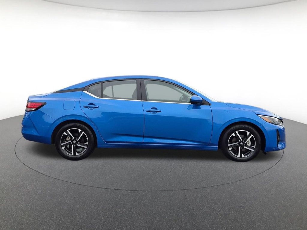 Used 2024 Nissan Sentra SV FWD image 4