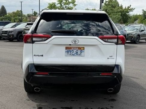 Used 2025 Toyota RAV4 SE AWD/4WD image 4