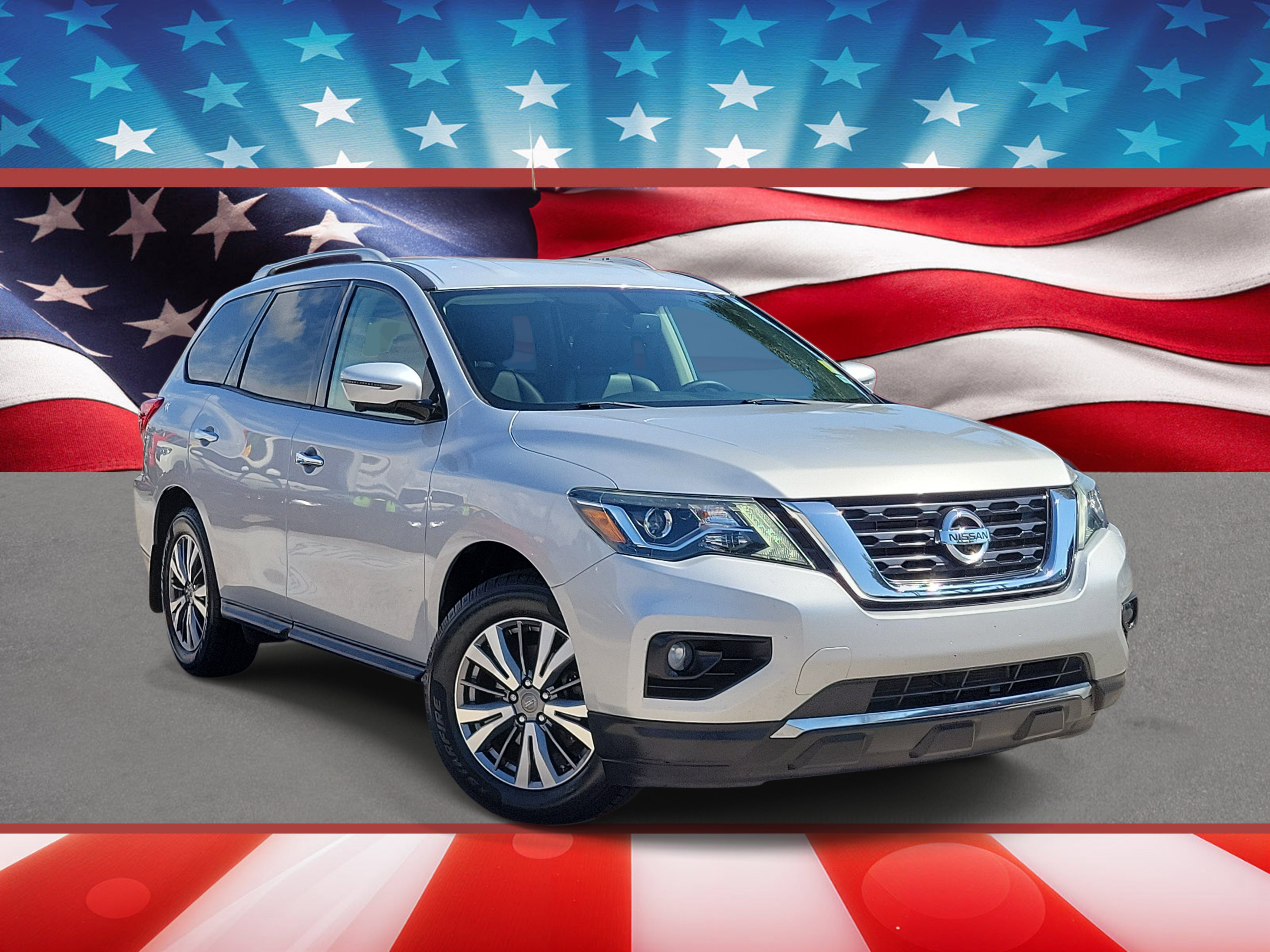 Used 2019 Nissan Pathfinder SL FWD image 1