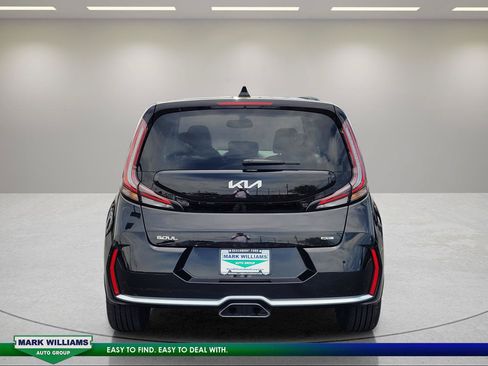 Used 2025 Kia Soul GT-Line w/ GT-Line Technology Package FWD image 5