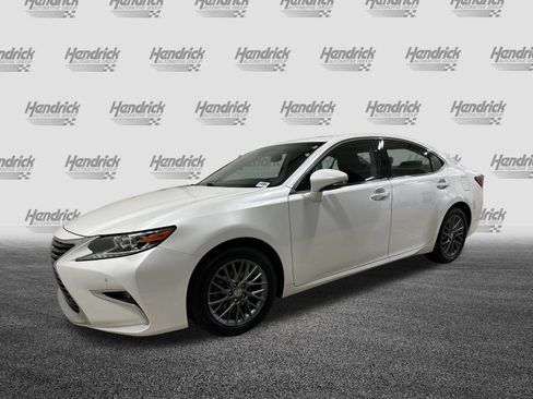 Used 2018 Lexus ES 350 w/ Navigation System Package FWD image 5