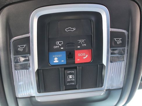 Used 2022 RAM 1500 TRX w/ TRX Level 2 Equipment Group AWD/4WD image 19