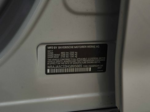 Used 2017 BMW 530i RWD image 47