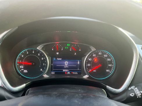 Used 2020 Chevrolet Equinox LT FWD image 12