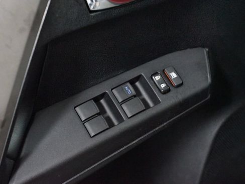 Used 2018 Toyota RAV4 XLE FWD image 29