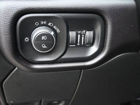 Used 2023 RAM 2500 Laramie w/ Night Edition AWD/4WD image 9