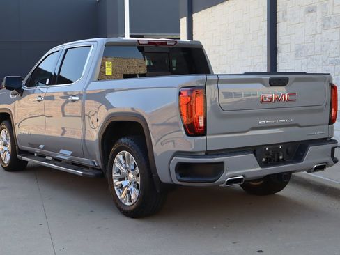 Used 2024 GMC Sierra 1500 Denali AWD/4WD image 3