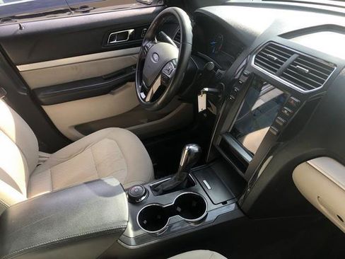 Used 2018 Ford Explorer 4WD image 44