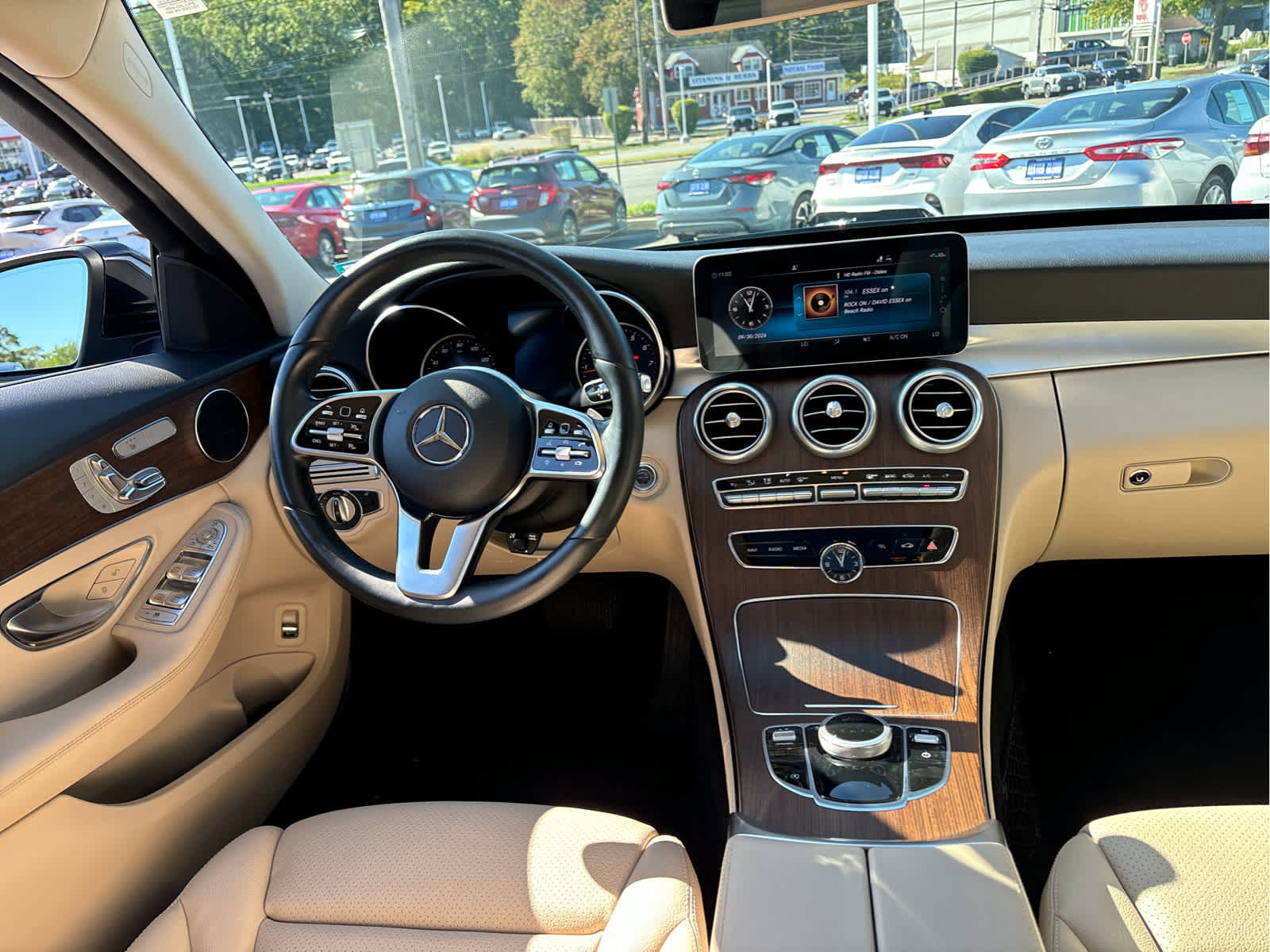 Used 2020 Mercedes-Benz C 300 4MATIC Sedan image 22