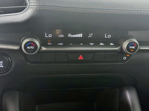 Used 2025 MAZDA MAZDA3 s Sport FWD image 22