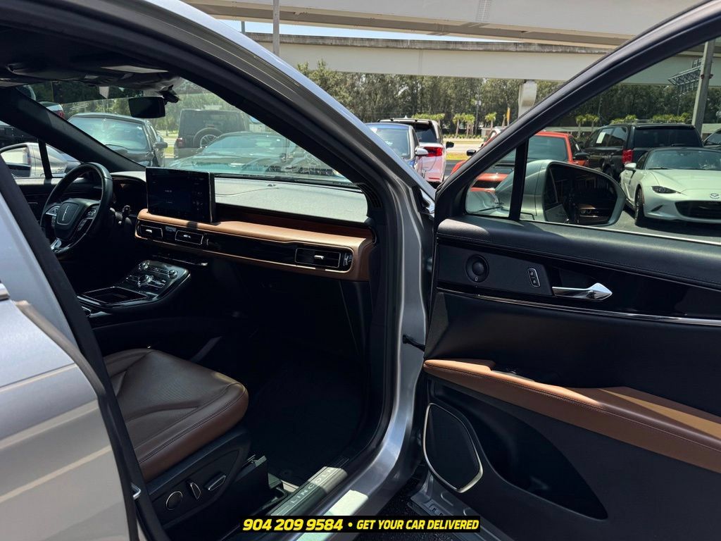 Used 2021 Lincoln Nautilus Reserve FWD image 35