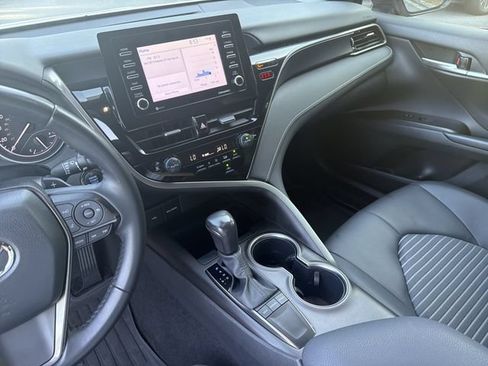 Used 2023 Toyota Camry SE w/ Convenience Package FWD image 29