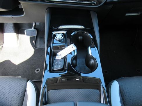 New 2025 Buick Envision Sport Touring image 20