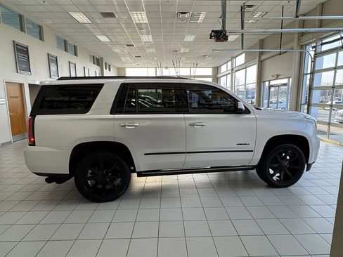 Used 2016 GMC Yukon Denali w/ Open Road Package AWD/4WD image 60