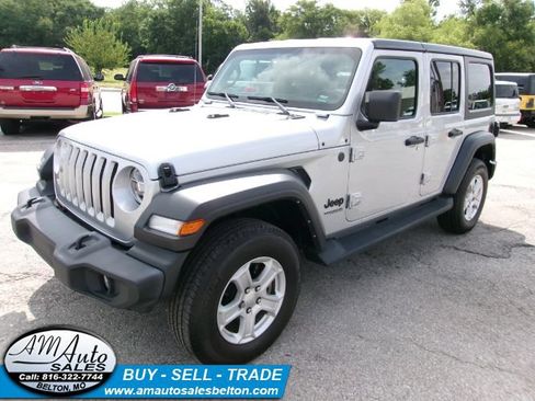 Used 2022 Jeep Wrangler Unlimited Sport AWD/4WD image 1