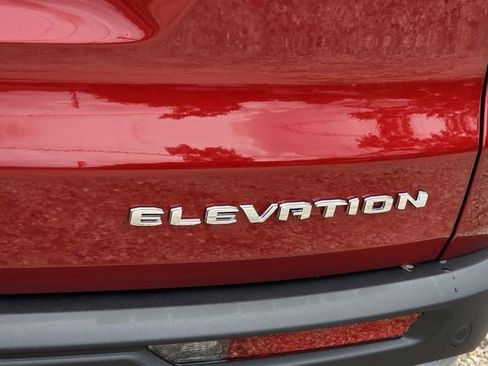 New 2026 GMC Acadia Elevation w/ Elevation Premium Package FWD image 5