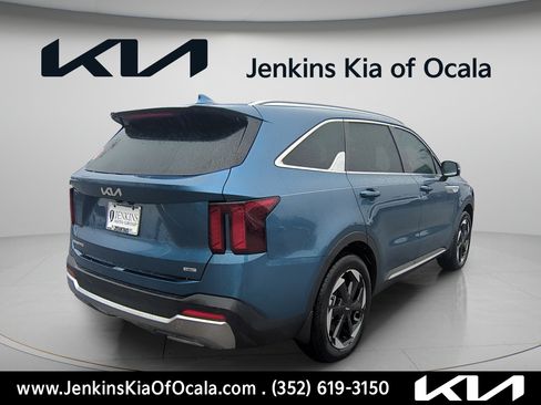 New 2026 Kia Sorento EX FWD image 3