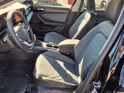 New 2026 Volkswagen Jetta SEL image 11