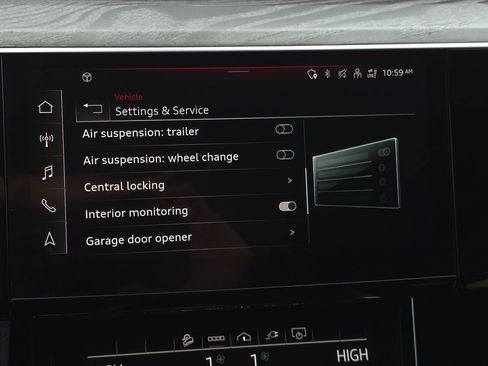 Used 2024 Audi Q8 e-tron Premium Plus image 57